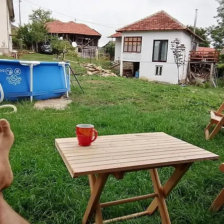 Guest house Prenociste Stojadinovic *